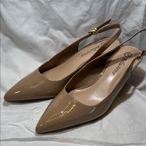 Bella Vita Scarlett II nude patent slingback  - women’s size 9